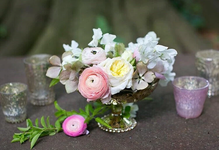 Carraway Pedestal Dish 4.25" Gold 3 Carraway Pedestal Dish 4.25" Gold - Image 3