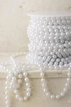 Pearl Garland Spool 8mm 22yds