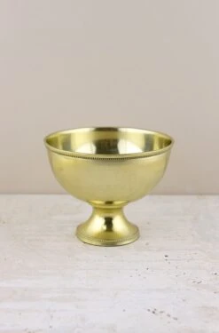 Metal Pedestal Compote Bowl 7x5in Gold
