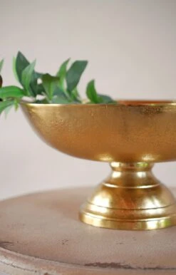Oscar Pedestal Bowl Gold